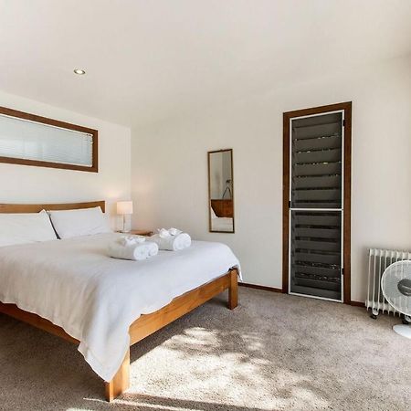 Karaka Sanctuary With Spa Pool By Waiheke Unlimited Oneroa Zimmer foto